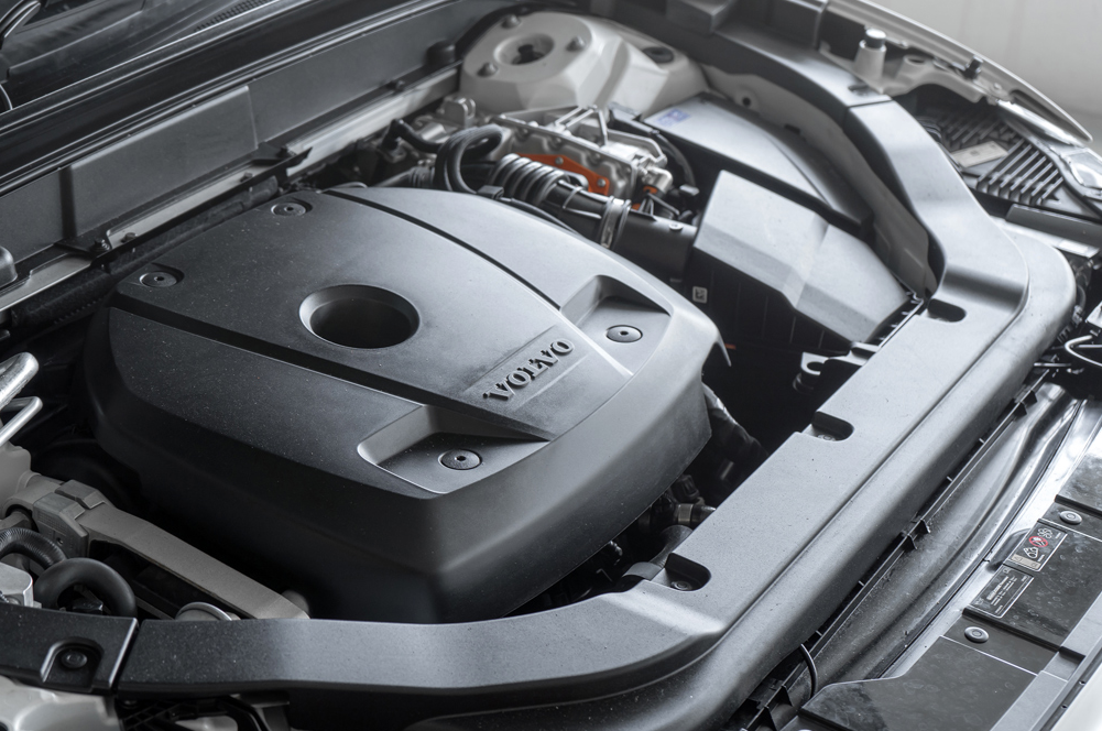 2022 Volvo XC60 Engine