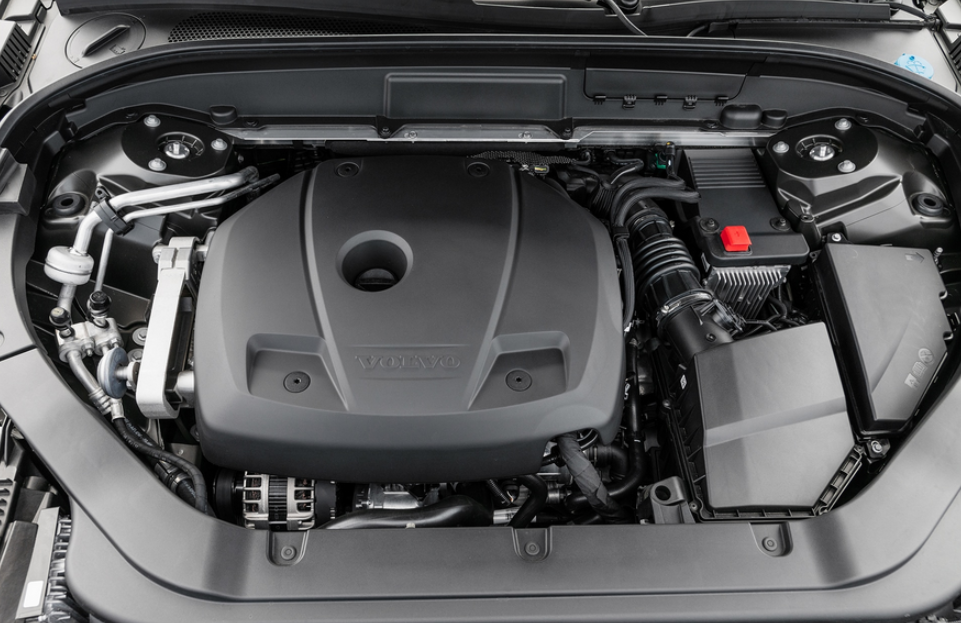 New 2022 Volvo S60 Engine
