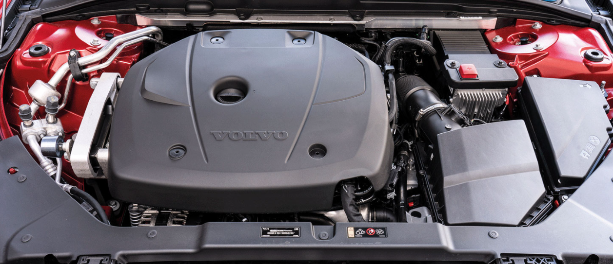 New 2023 Volvo S60 B5 Engine