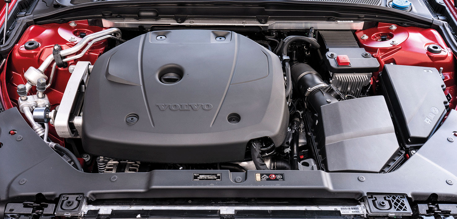 New 2023 Volvo V60 Engine