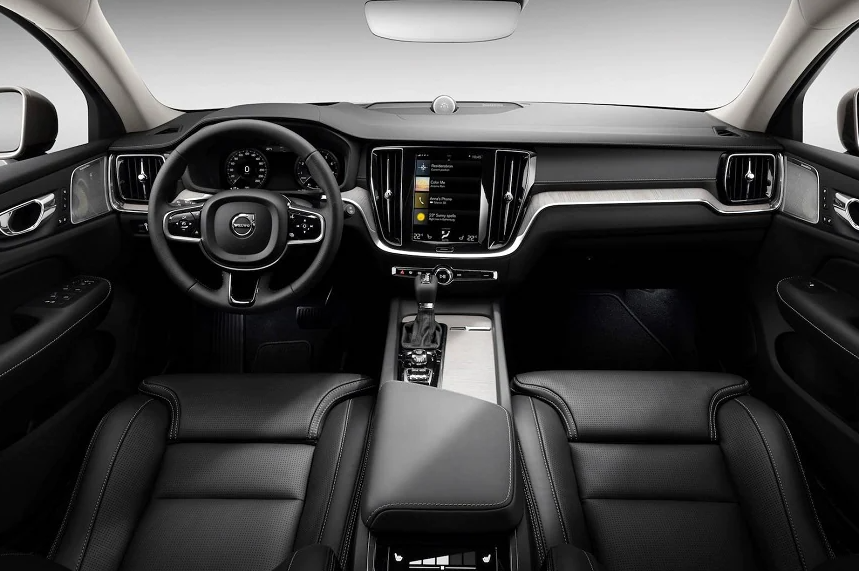 New 2023 Volvo V60 Interior