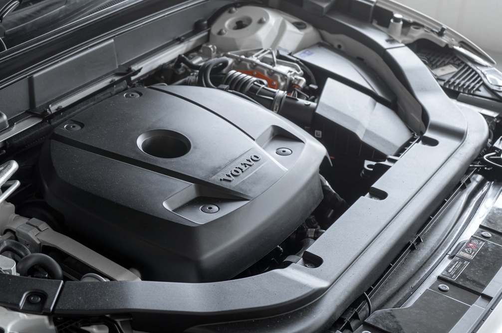 New 2023 Volvo XC60 Engine
