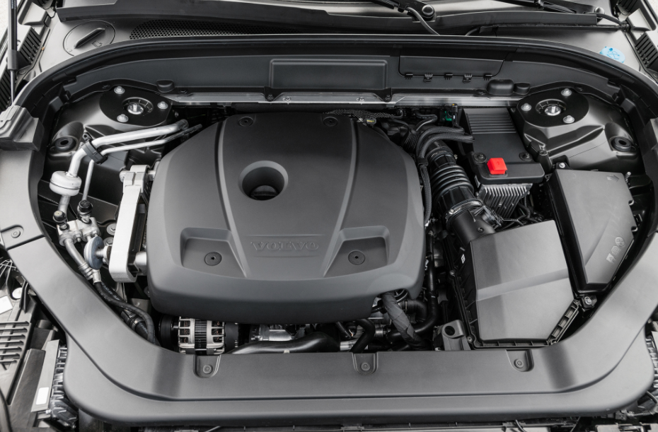 New Volvo C40 2023 Engine